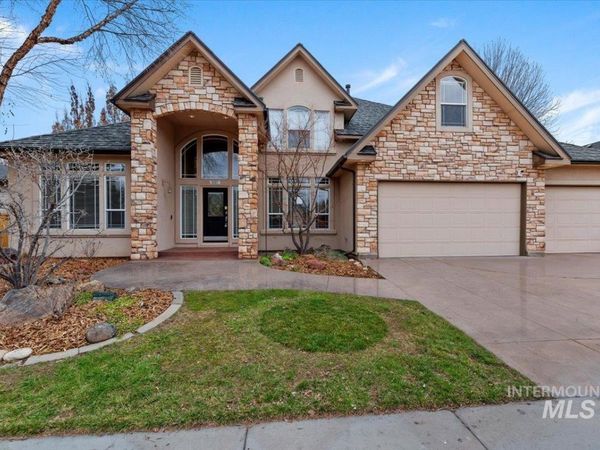 9356 W Osprey Meadows Dr, Boise, ID 83714