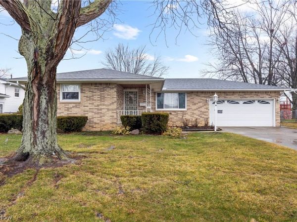 1820 W 36th Street , Lorain, OH 44053