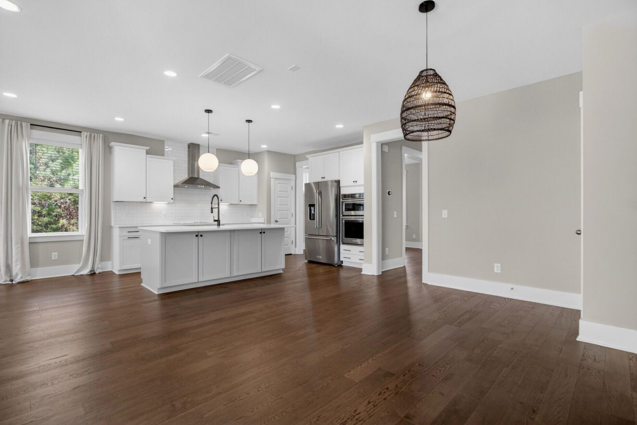 2081 Utsey Street Photo 11