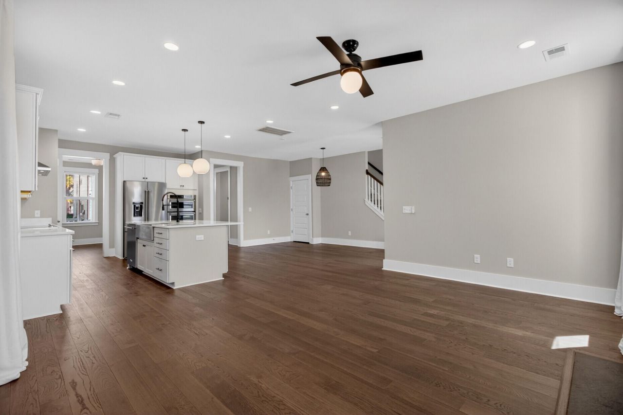 2081 Utsey Street Photo 20