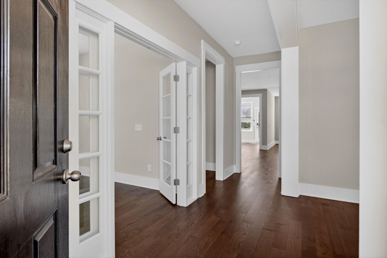 2081 Utsey Street Photo 4