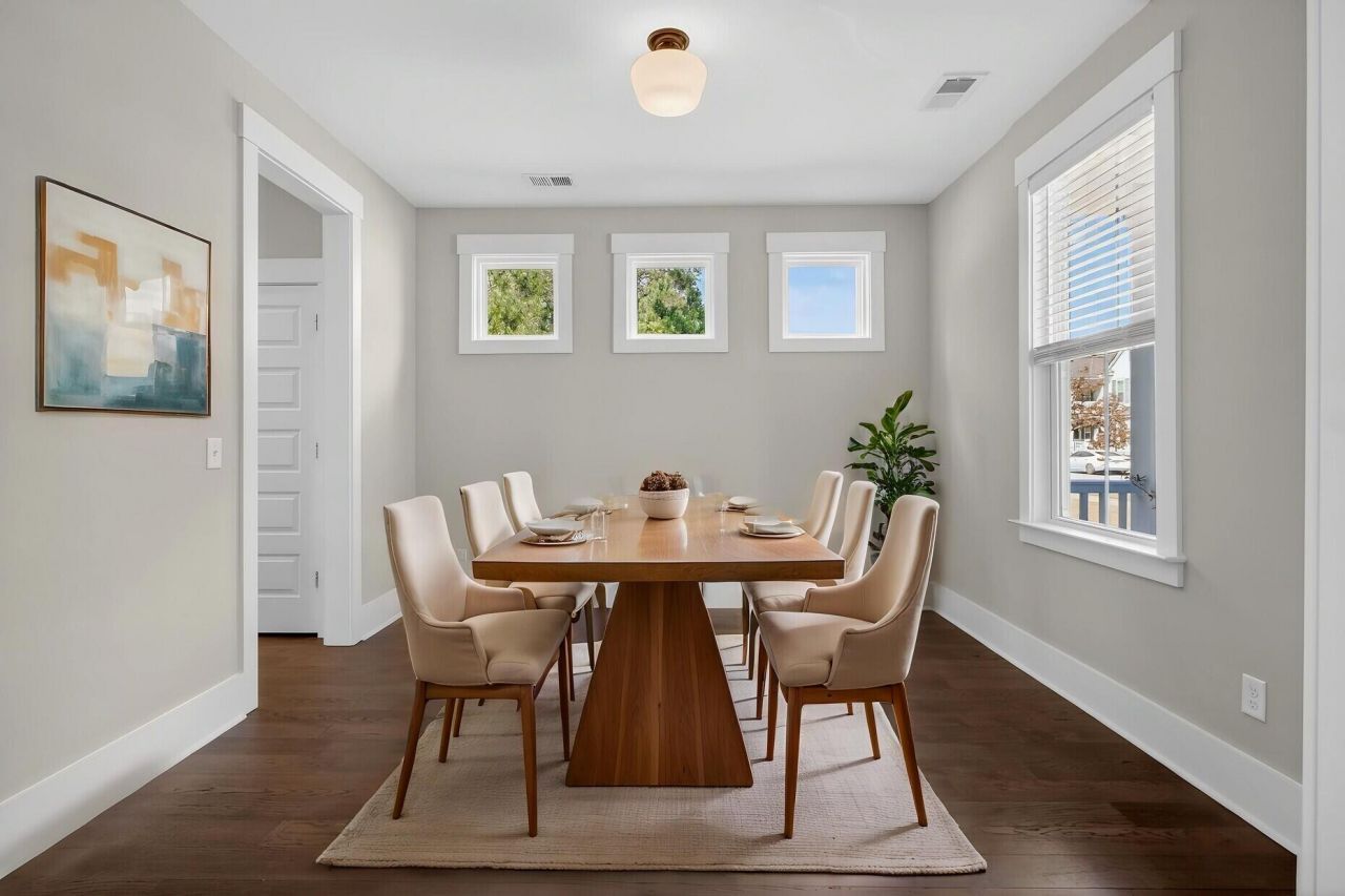 2081 Utsey Street Photo 7