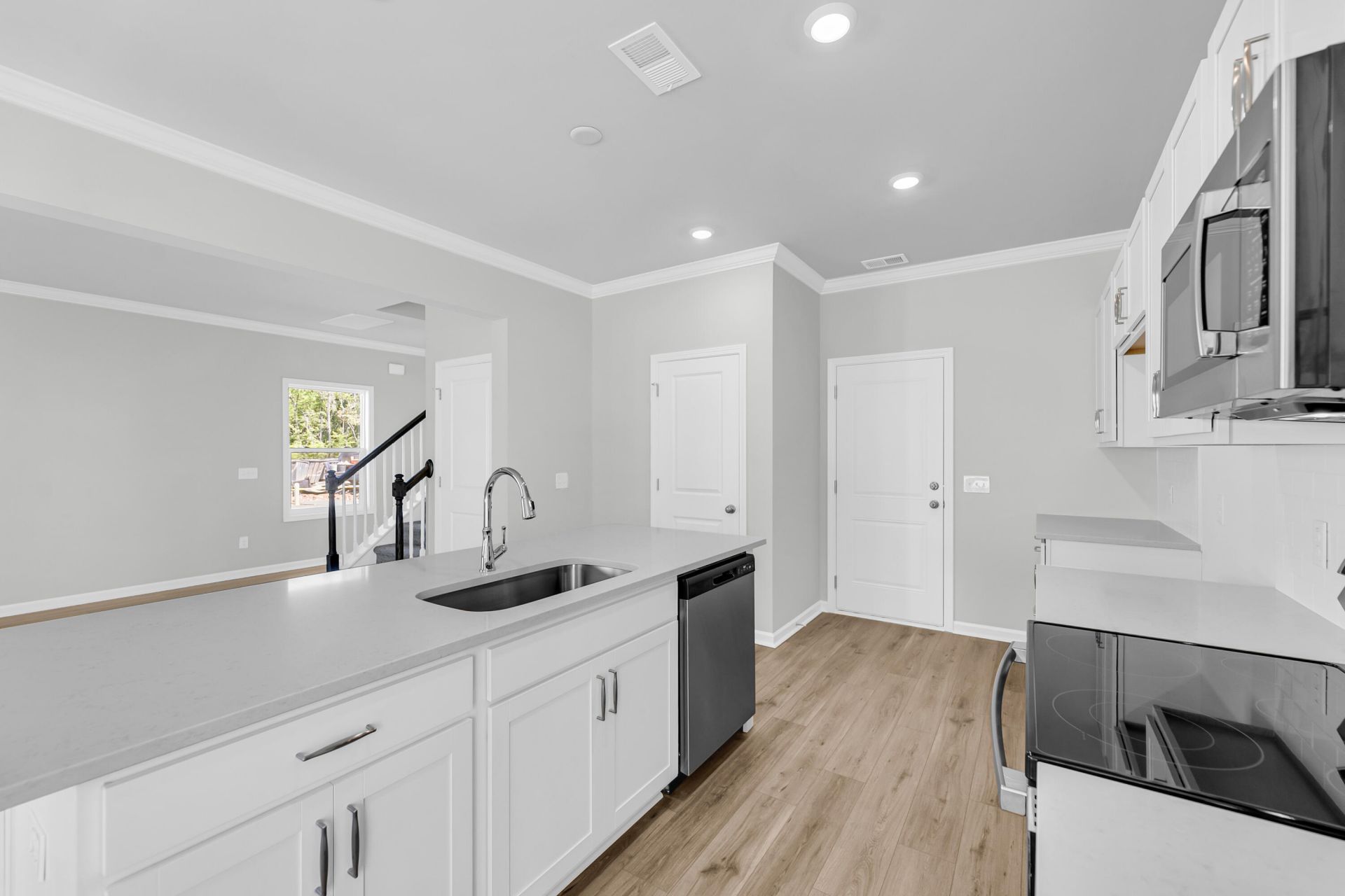 108 Old Creek Court Photo 7