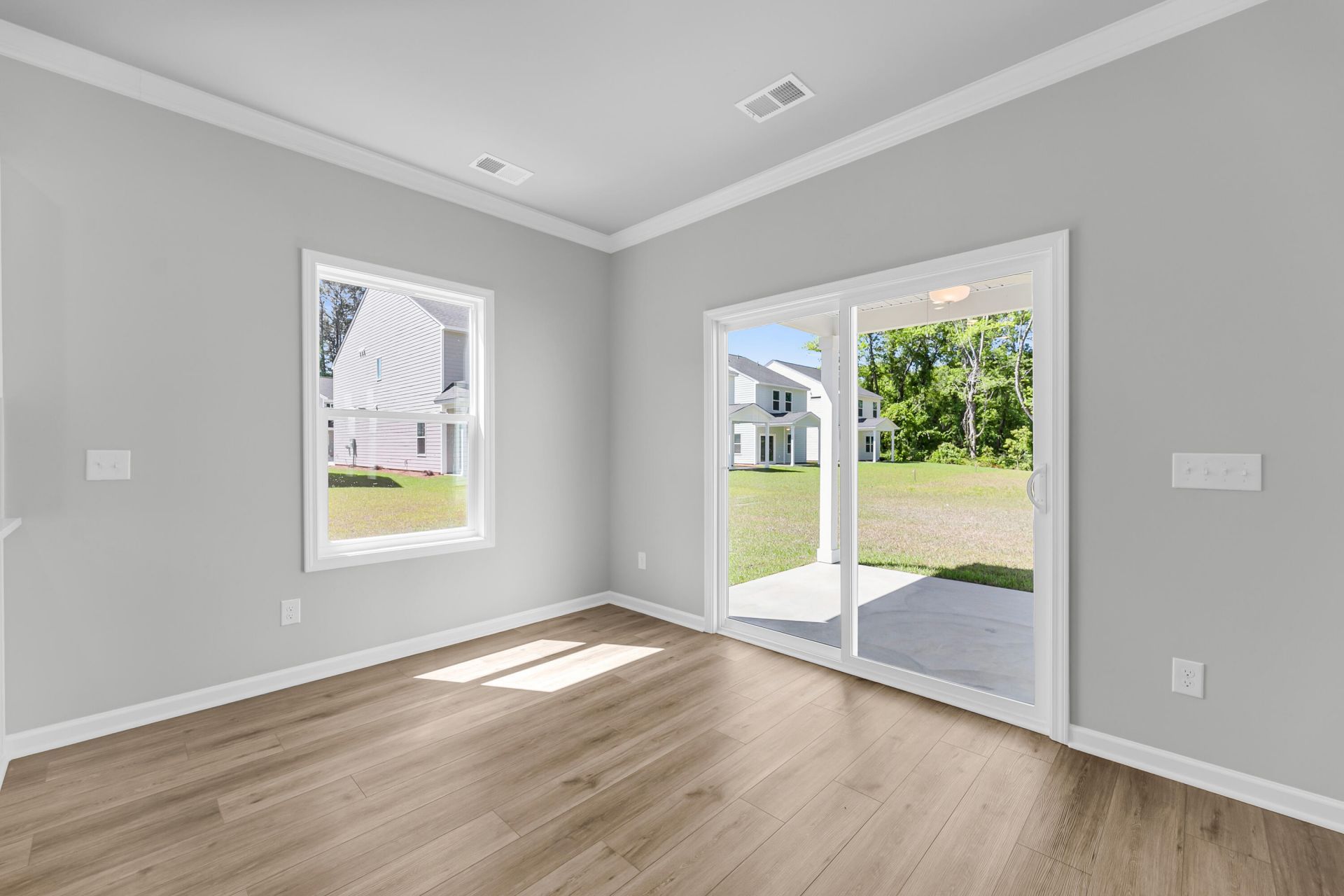 108 Old Creek Court Photo 9