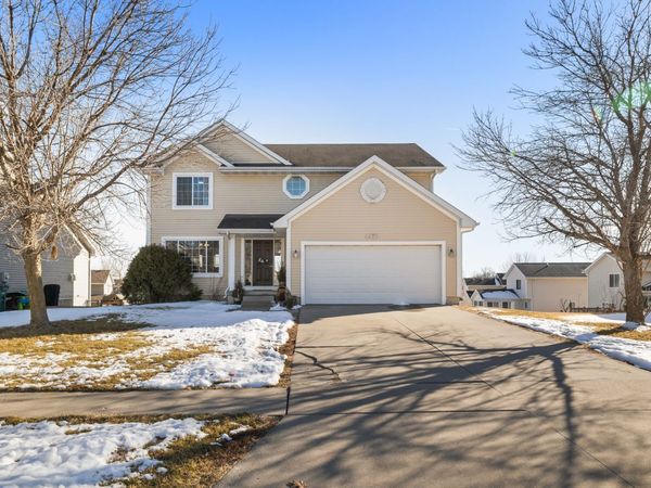 4472 Tamara Lane, West Des Moines, IA 50265