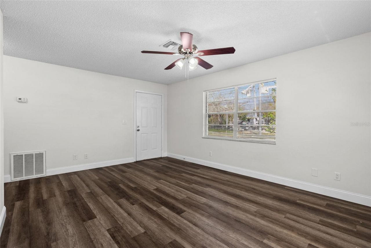 4926 Haines Road N, Saint Petersburg, FL 33714 Photo