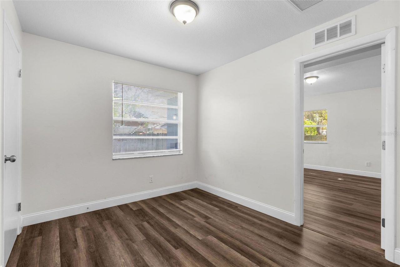 4926 Haines Road N, Saint Petersburg, FL 33714 Photo