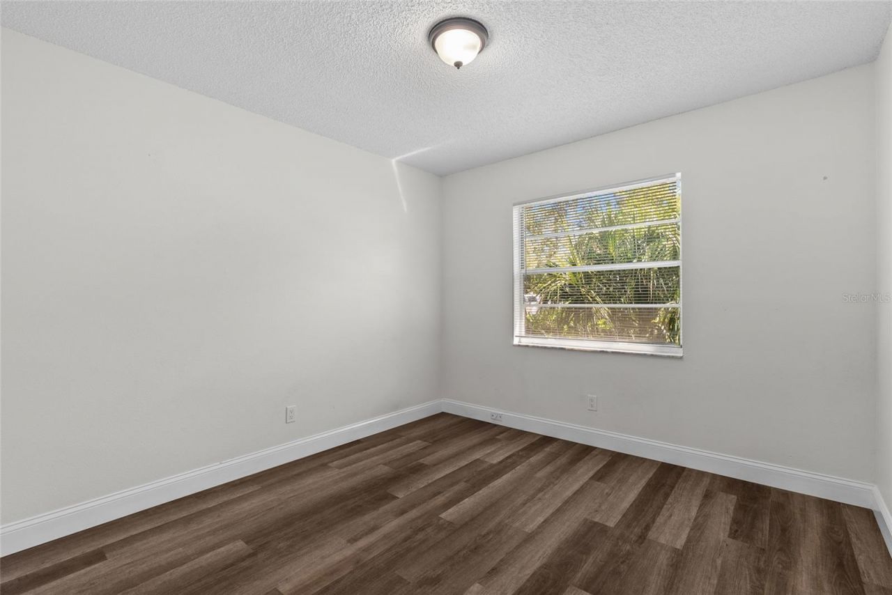 4926 Haines Road N, Saint Petersburg, FL 33714 Photo