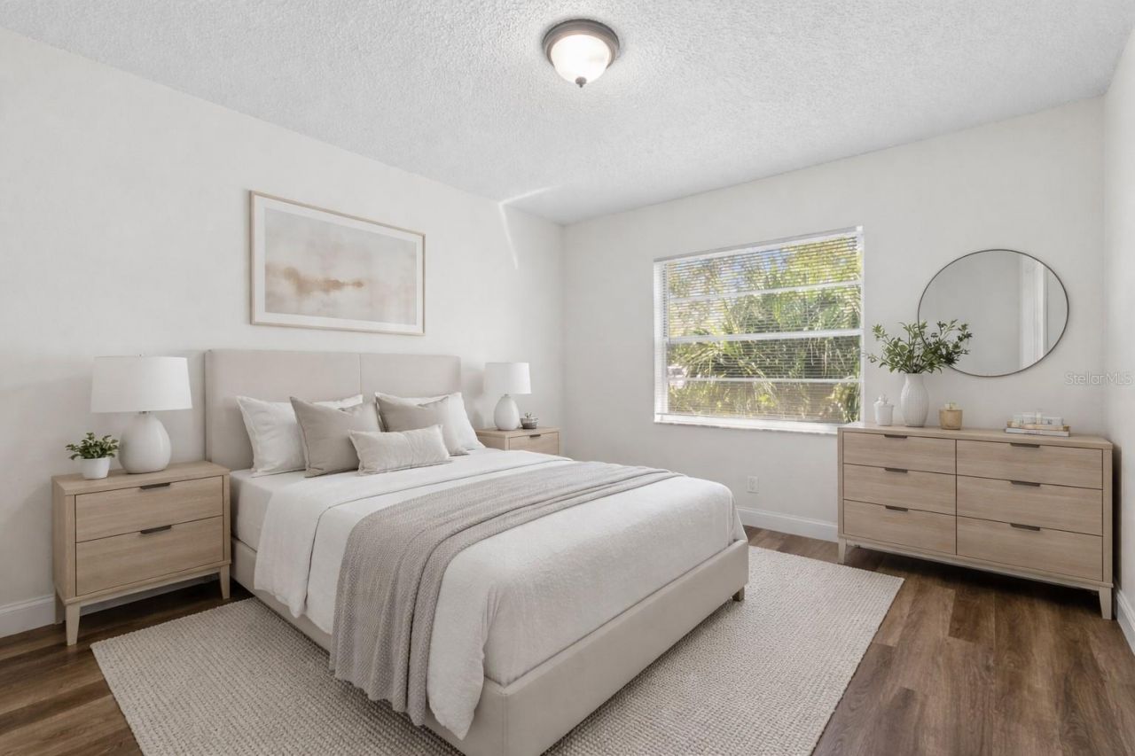 4926 Haines Road N, Saint Petersburg, FL 33714 Photo