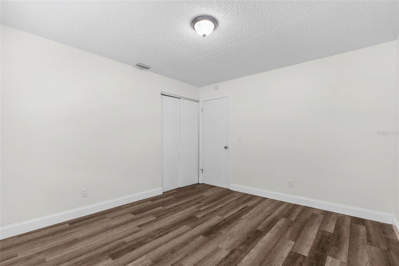 4926 Haines Road N, Saint Petersburg, FL 33714 Photo