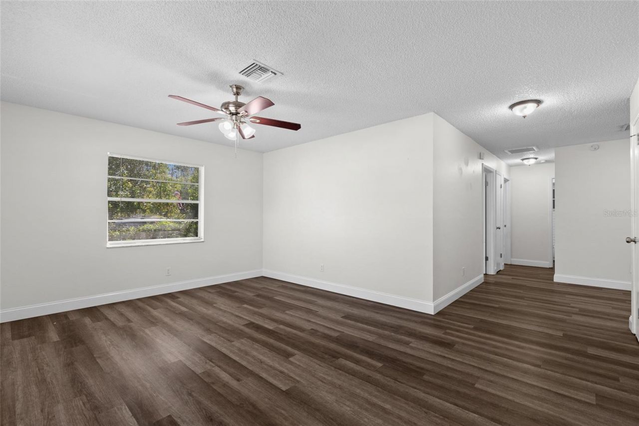 4926 Haines Road N, Saint Petersburg, FL 33714 Photo