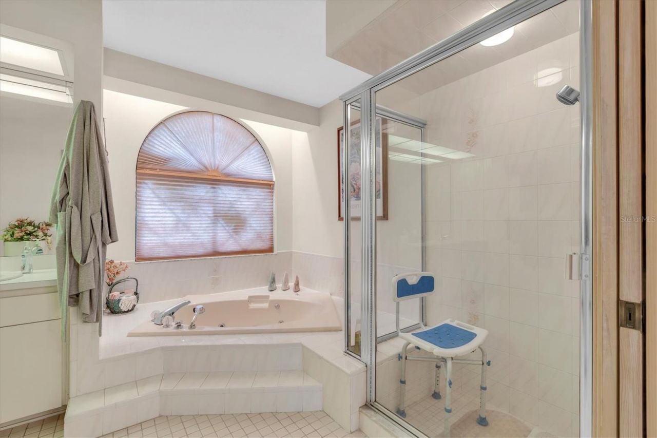 8823 Crescent Forest Boulevard , New Port Richey, FL 34654 Photo