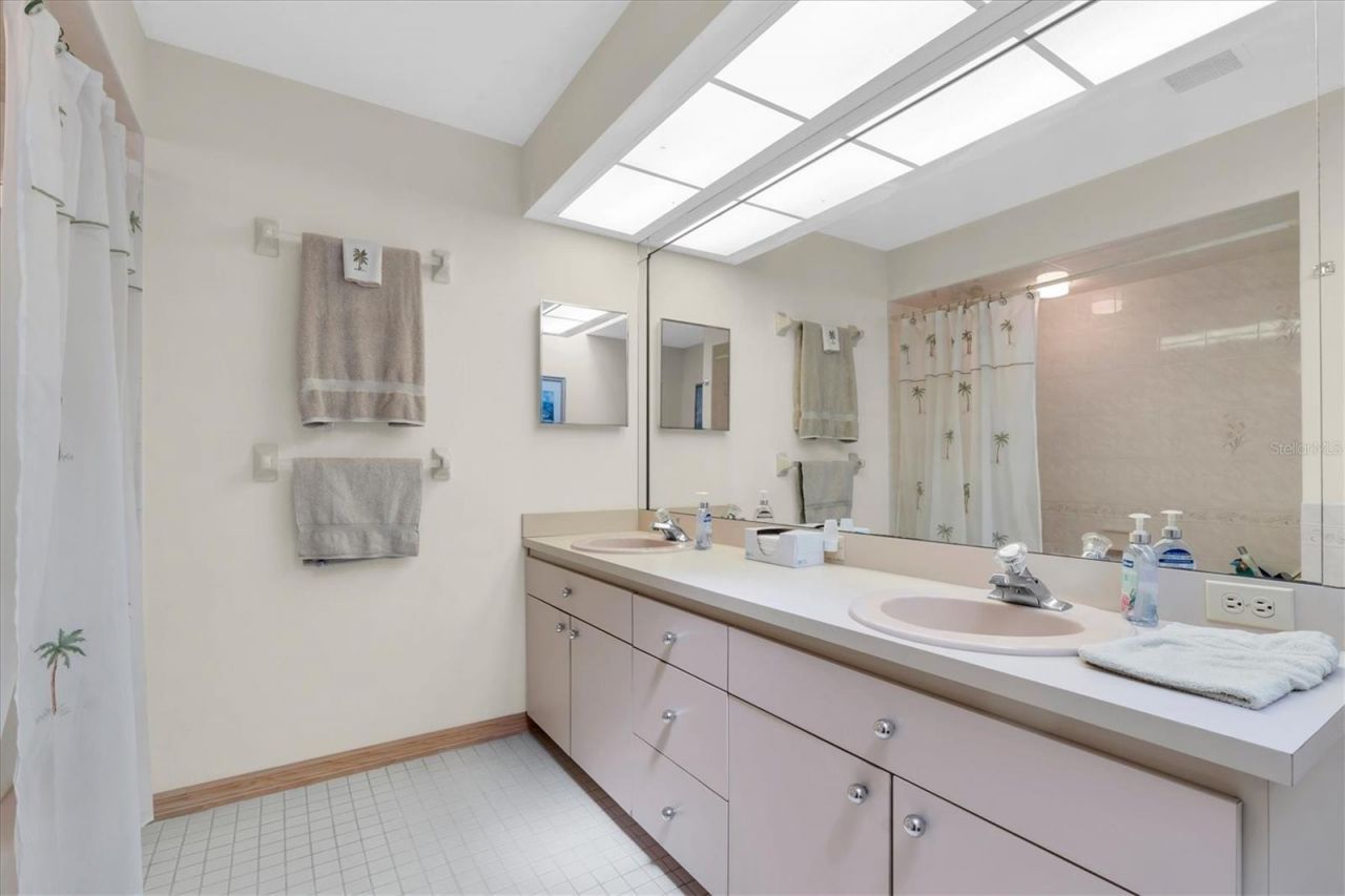 8823 Crescent Forest Boulevard , New Port Richey, FL 34654 Photo