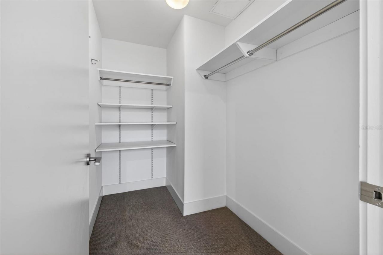 175 1st Street S, Unit 404, Saint Petersburg, FL 33701 Photo