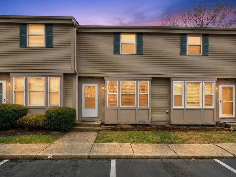 7853 Barkwood Drive, Columbus, OH 43085 Photo 1