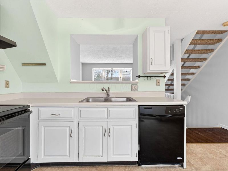 7853 Barkwood Drive, Columbus, OH 43085 Photo 12