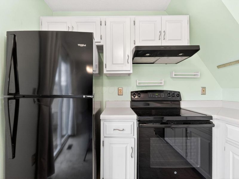 7853 Barkwood Drive, Columbus, OH 43085 Photo 16