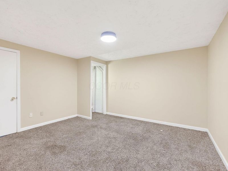 7853 Barkwood Drive, Columbus, OH 43085 Photo 33