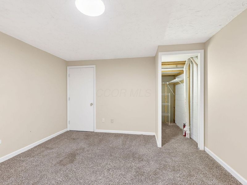 7853 Barkwood Drive, Columbus, OH 43085 Photo 34