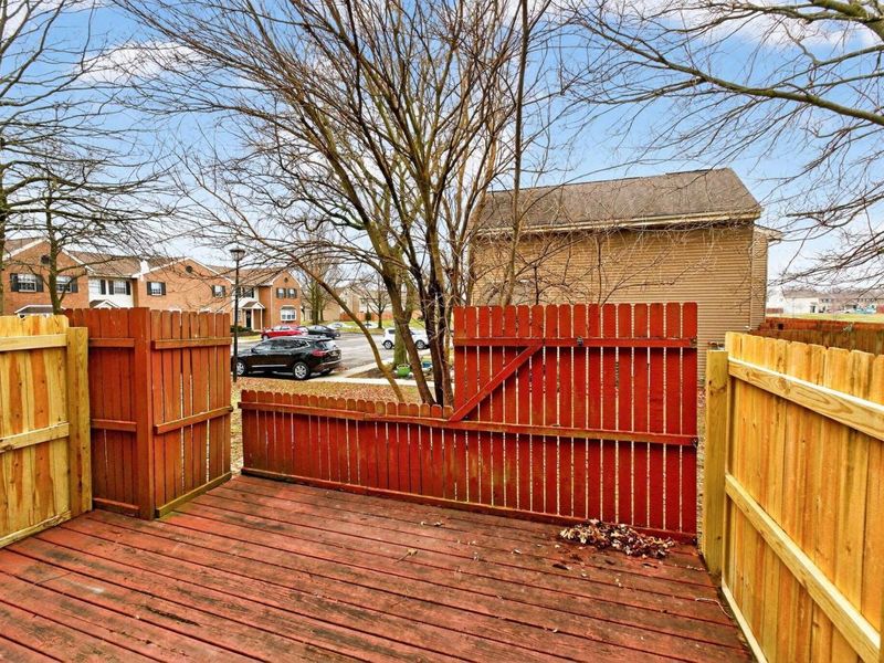 7853 Barkwood Drive, Columbus, OH 43085 Photo 38