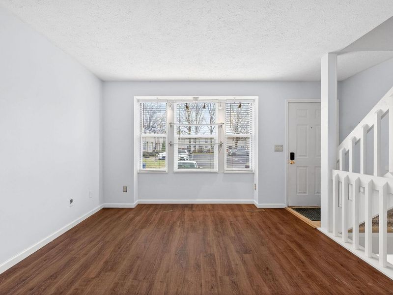 7853 Barkwood Drive, Columbus, OH 43085 Photo 6