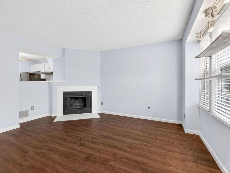 7853 Barkwood Drive, Columbus, OH 43085 Photo 7