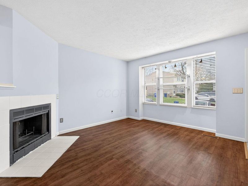 7853 Barkwood Drive, Columbus, OH 43085 Photo 9