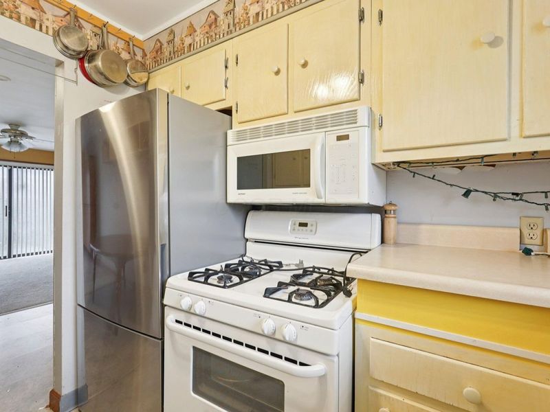 1173 Woodbrook Circle W, Unit A (Unit#56, Columbus, OH 43223 Photo 10