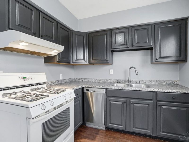 3935 Carrie Avenue, Cheviot, OH 45211 Photo 15