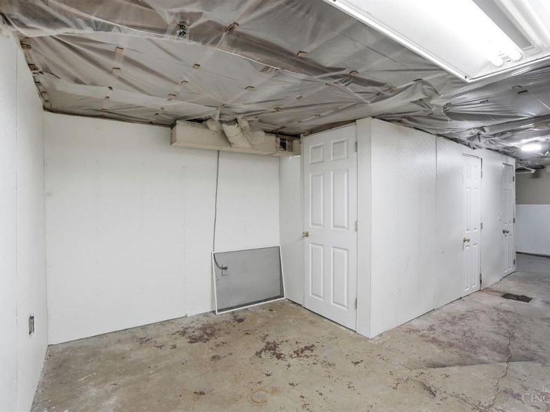 3935 Carrie Avenue, Cheviot, OH 45211 Photo 30