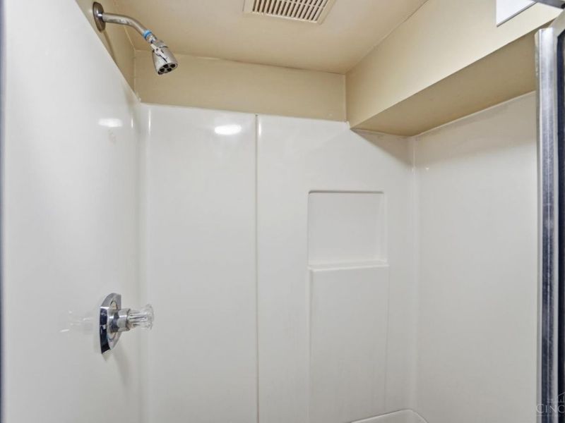 3935 Carrie Avenue, Cheviot, OH 45211 Photo 33