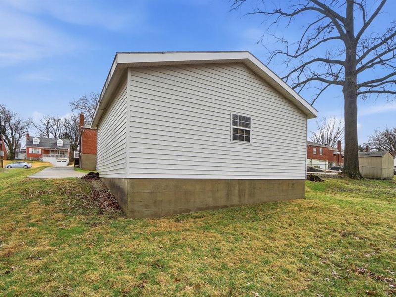3935 Carrie Avenue, Cheviot, OH 45211 Photo 46