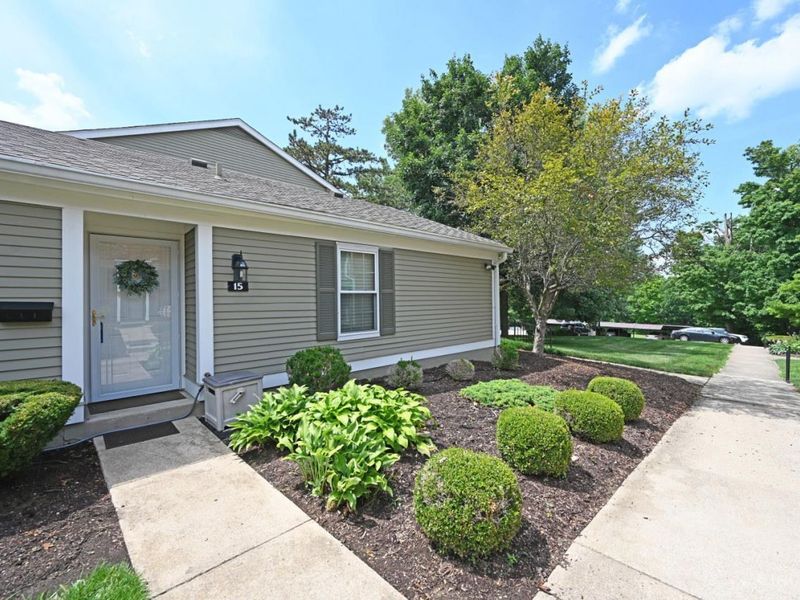 15 Applewood Drive, Fairfield, OH 45014 Photo 4