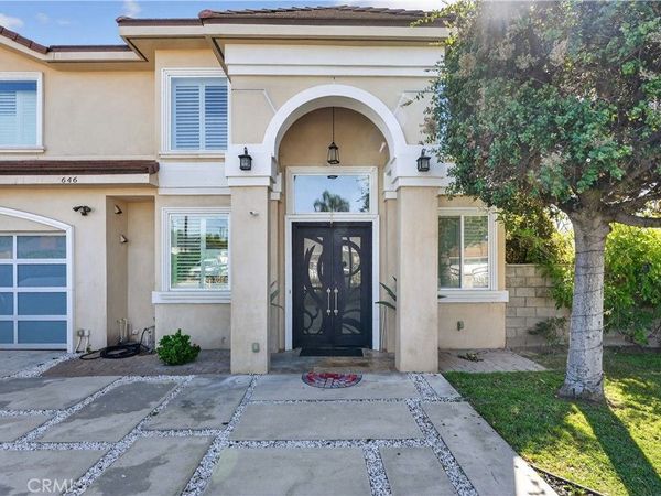 646 S Courson Drive, Anaheim, CA 92804