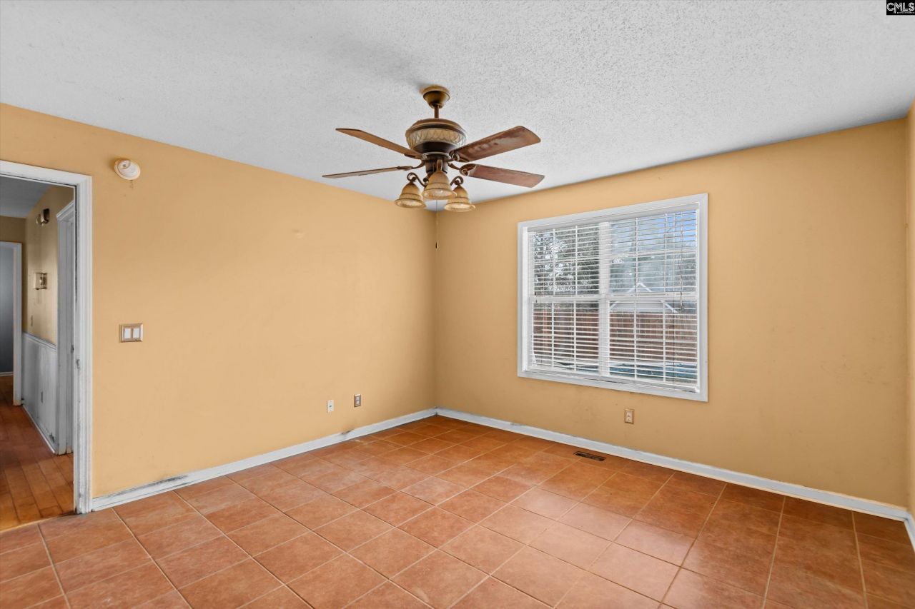 196 Bill Williamson Court Photo 14