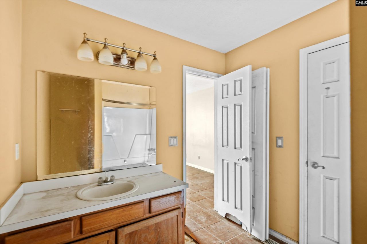 196 Bill Williamson Court Photo 16