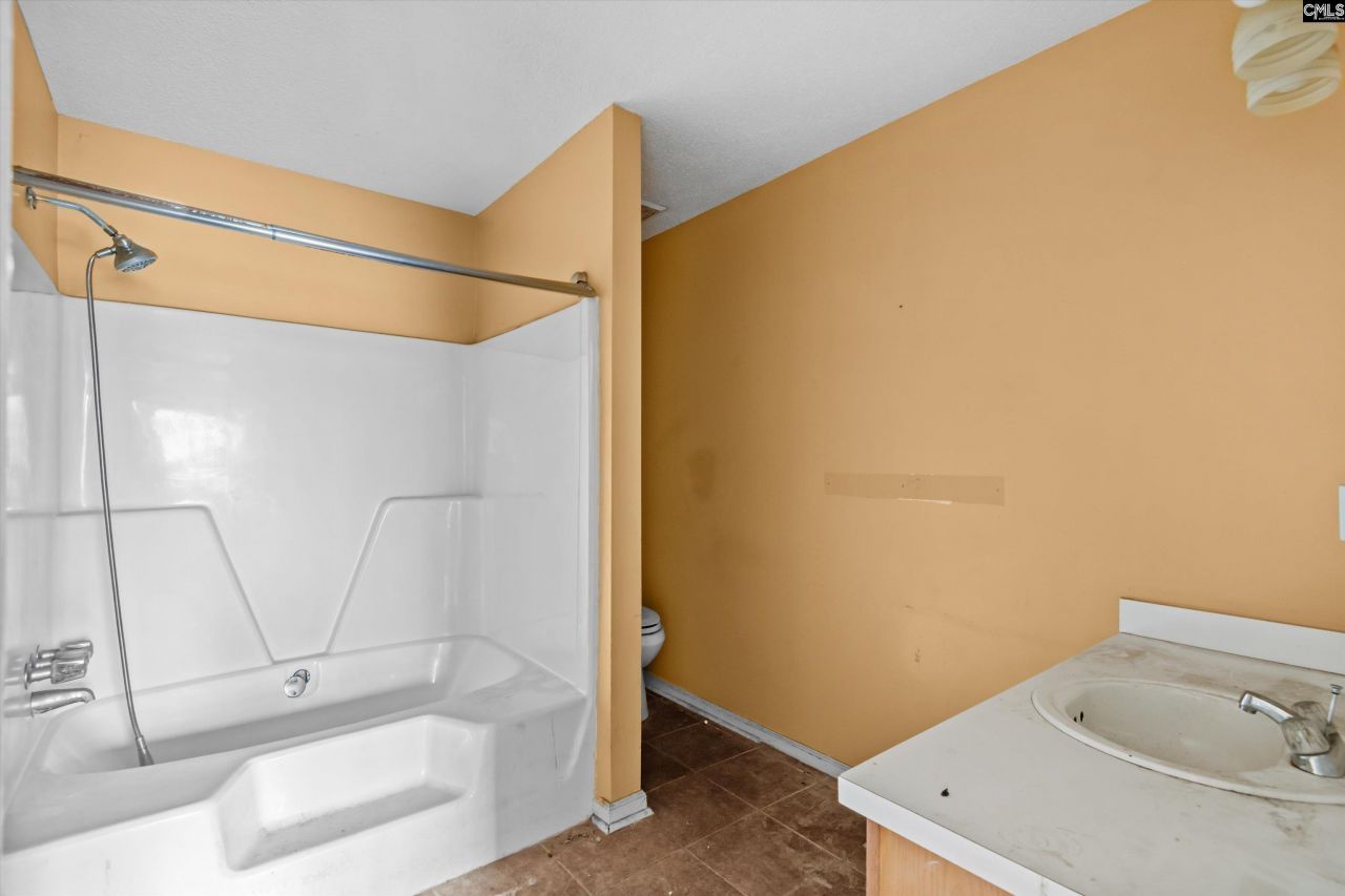 196 Bill Williamson Court Photo 17