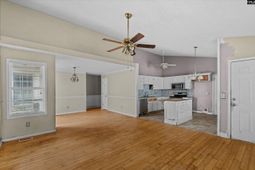 196 Bill Williamson Court photo 4