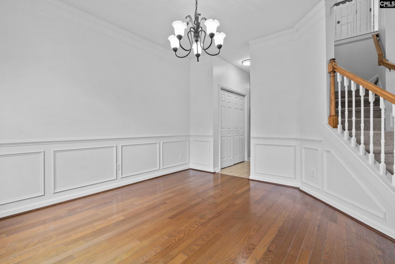 535 Batty Way Photo 18