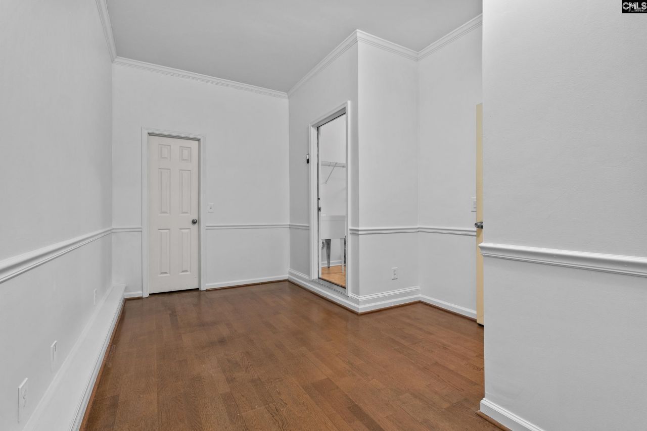 535 Batty Way Photo 20