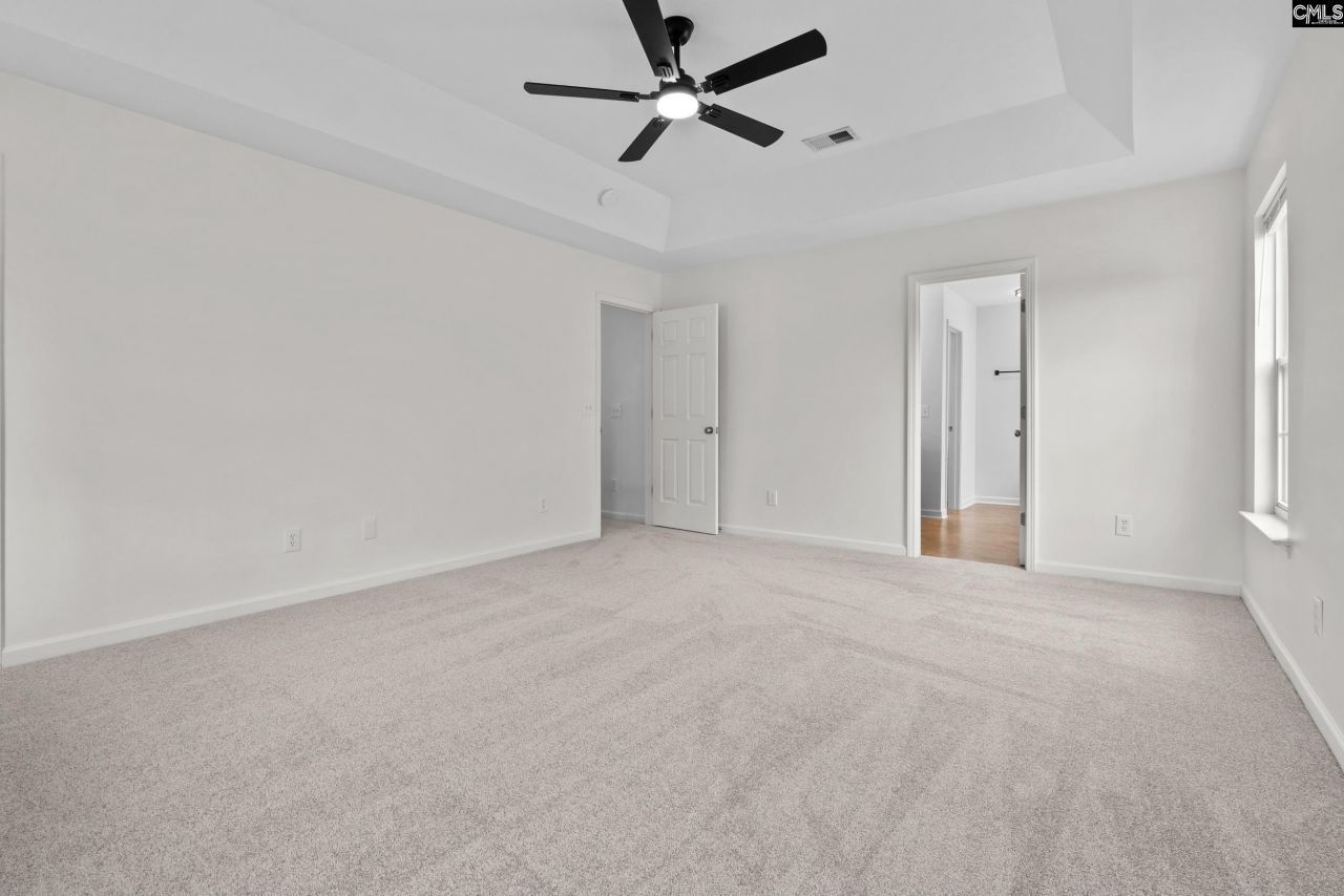 535 Batty Way Photo 24