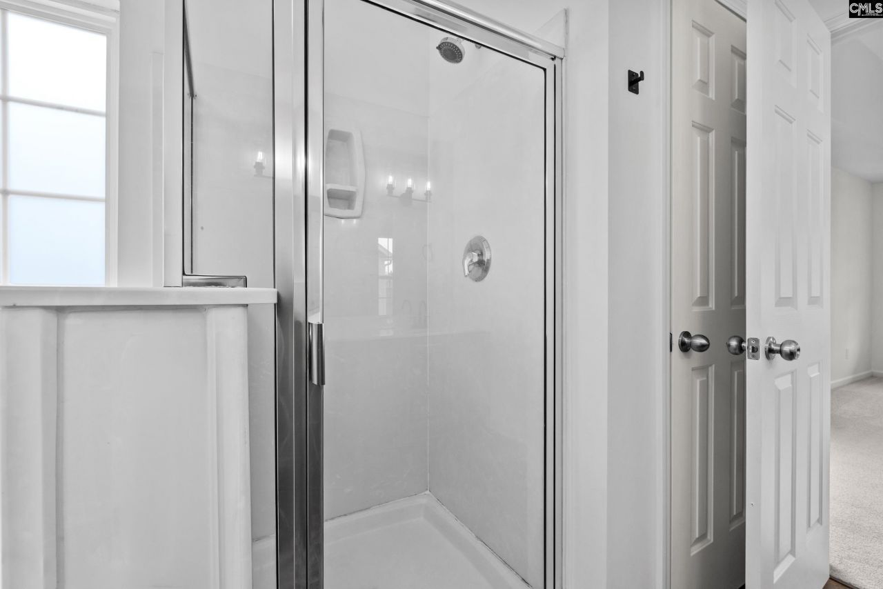 535 Batty Way Photo 28