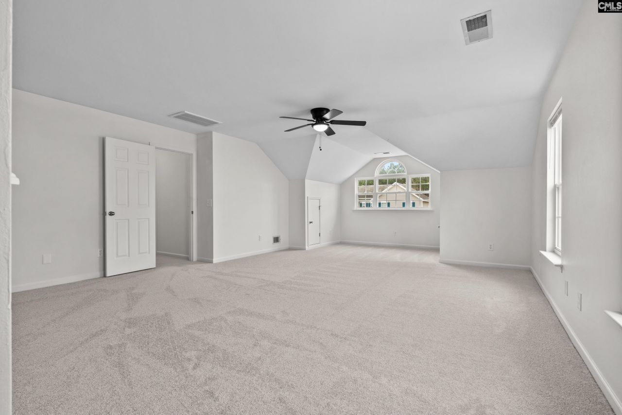 535 Batty Way Photo 31