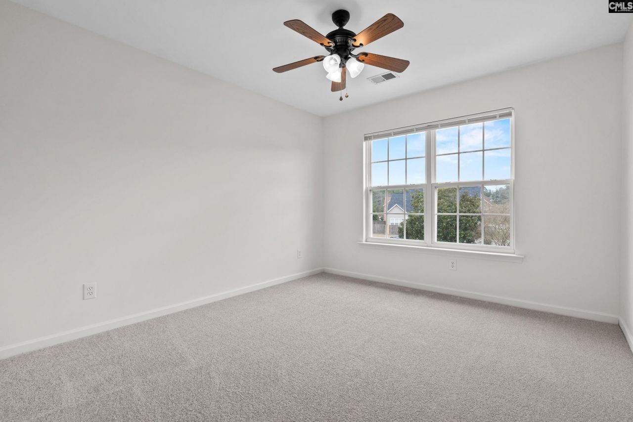 535 Batty Way Photo 35