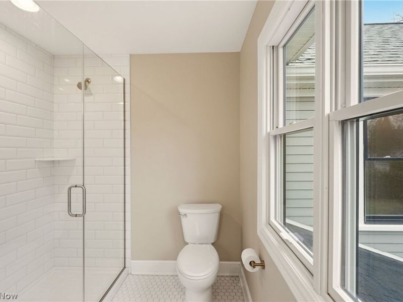 81 Hall Street, Chagrin Falls, OH 44022 Photo 25