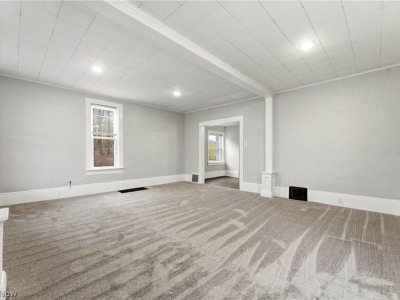 294 Plain Street, Magnolia, OH 44643 Photo 11