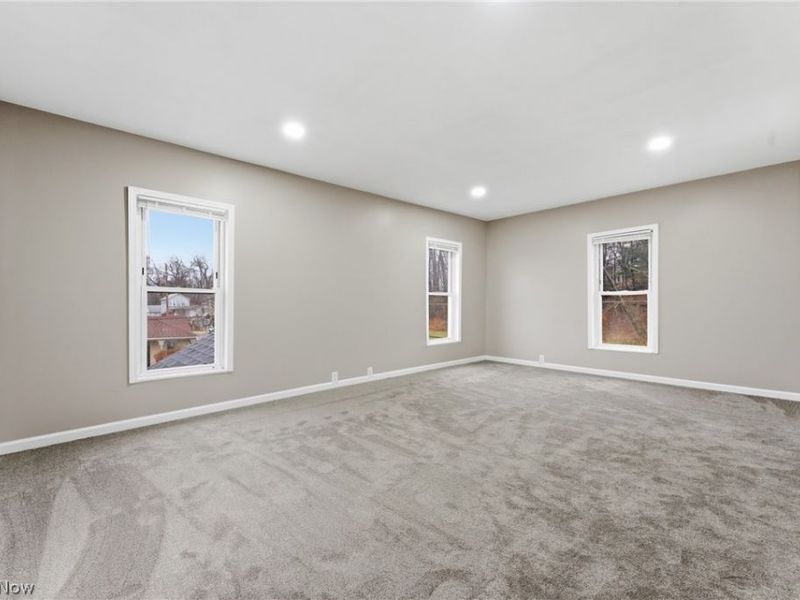 294 Plain Street, Magnolia, OH 44643 Photo 21