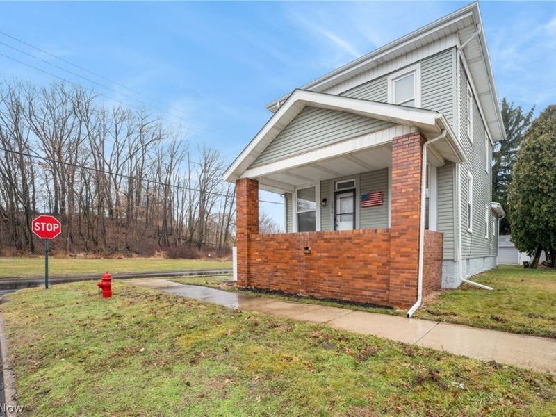 294 Plain Street, Magnolia, OH 44643 Photo 3