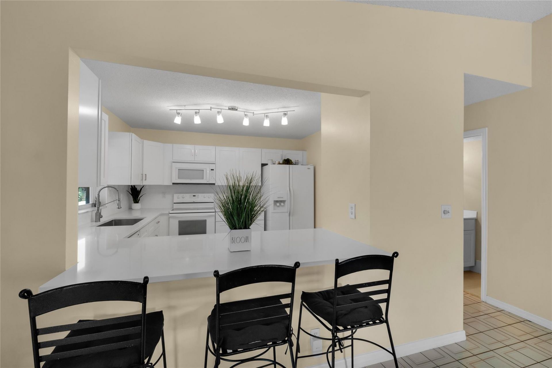 5227 NW 96th Avenue, Sunrise, FL 33351 Photo