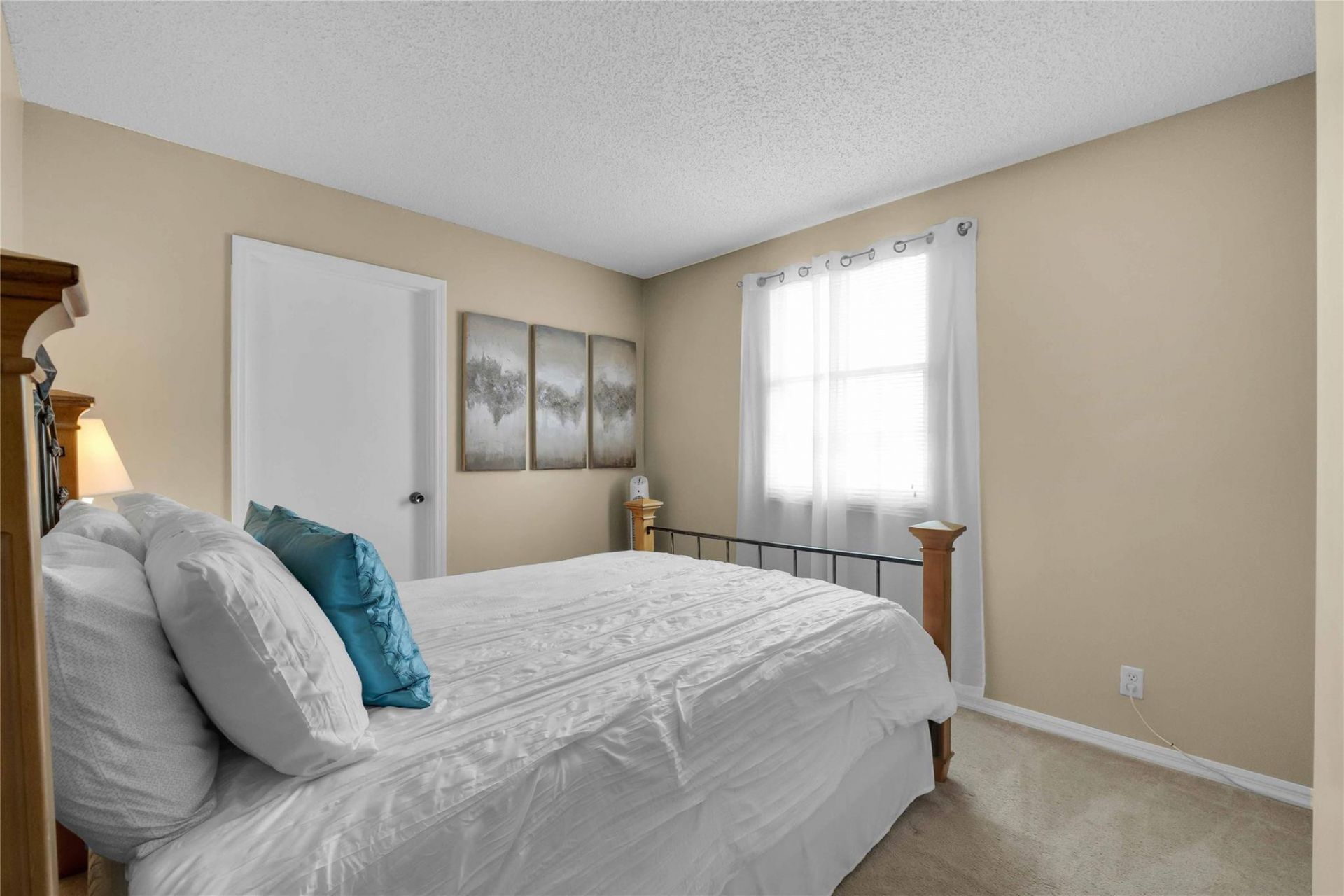 5227 NW 96th Avenue, Sunrise, FL 33351 Photo